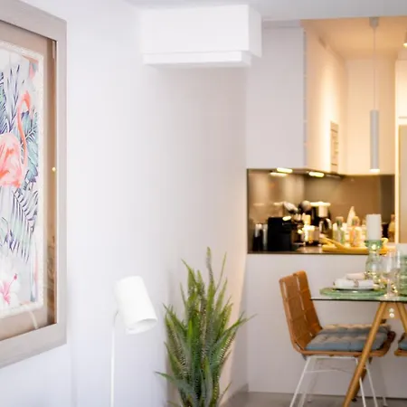 Banus - Iris Tropical Garden Banus