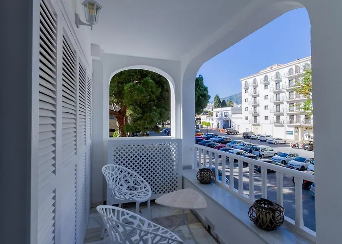 Banus - Iris Tropical Garden Banus Apartament *